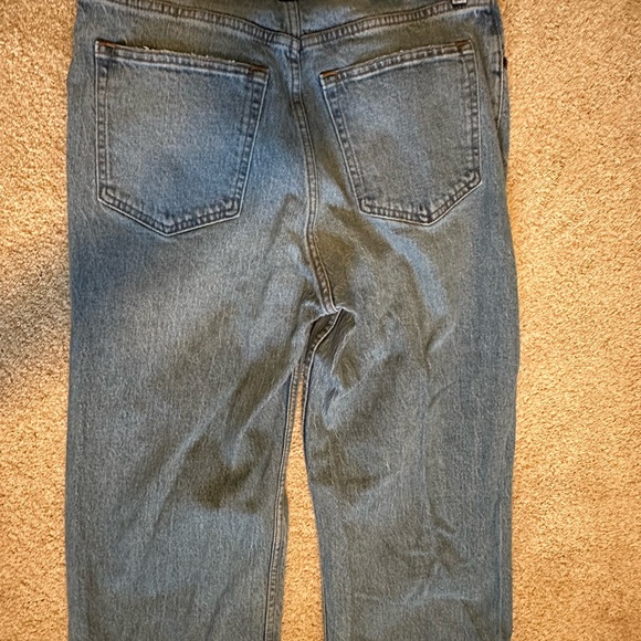 Abercrombie & Fitch 90’s relaxed curve love high rise jeans sz 28/6L -light wash - Picture 4 of 4